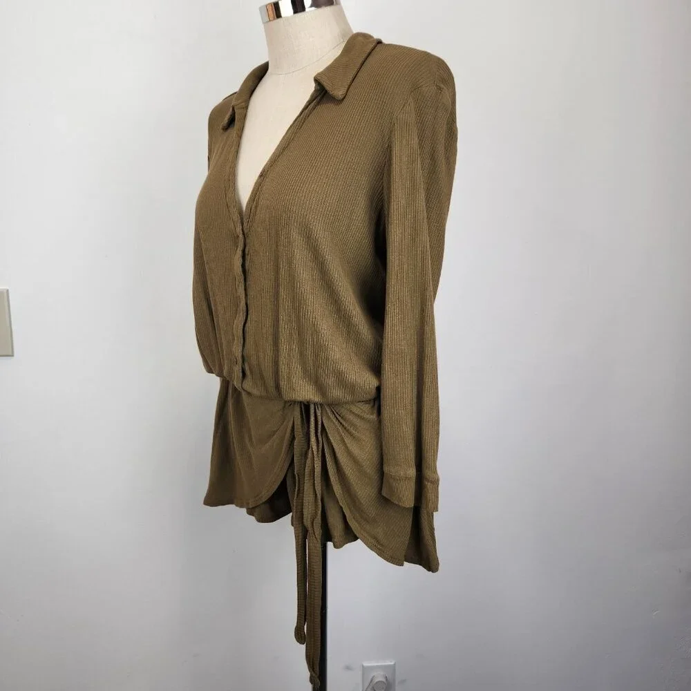Free People Beach Lively Romper S Olive Green‎ Long Sleeve V-Neck Button Front